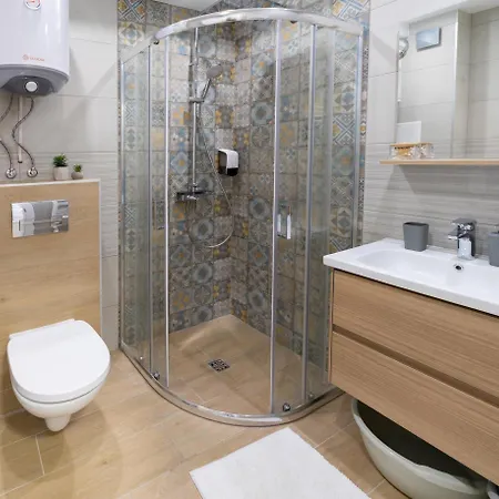 New Modern & Cozy With Free Parking * Varna