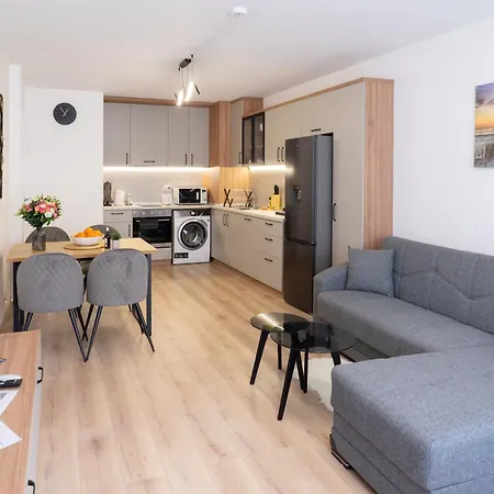 New Modern & Cozy With Free Parking Varna